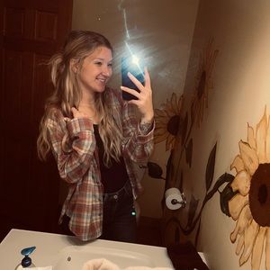 Meet your Posher, Sydnie